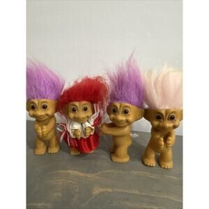 Vintage Russ Clasping Hands Troll Dolls Set Of 4 Purple/pink/red Hair